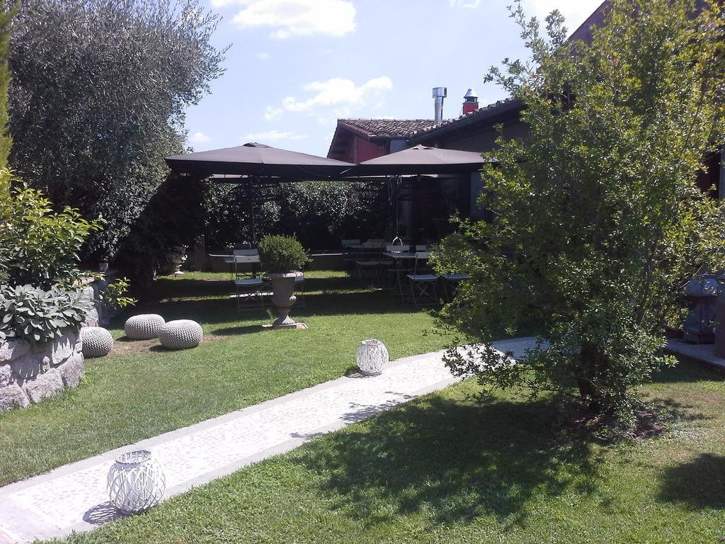 Residenza Teodorico Re B&B Вітербо Екстер'єр фото